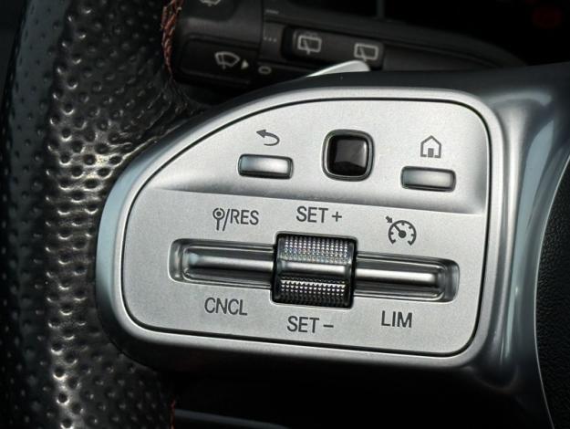 MERCEDES-BENZ Classe B 200 d AMG Line Edition  