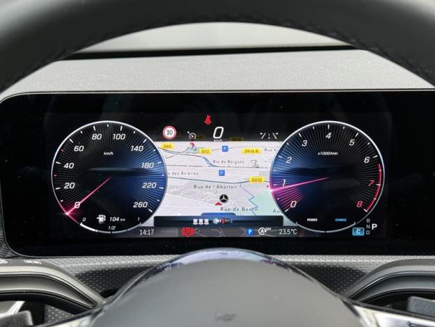 MERCEDES-BENZ Classe A 180 Progressive Line  