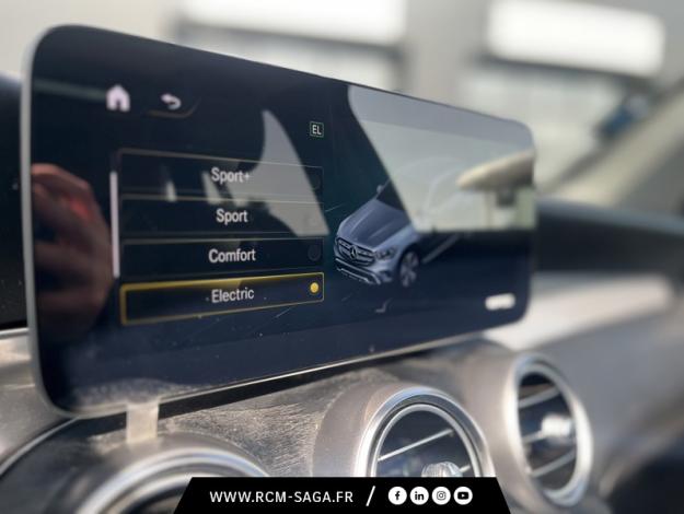 MERCEDES-BENZ GLC SUV GLC 300e 4MATIC SUV AMG Line  