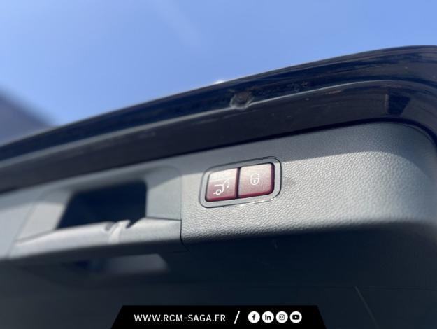 MERCEDES-BENZ GLC SUV GLC 300e 4MATIC SUV AMG Line  