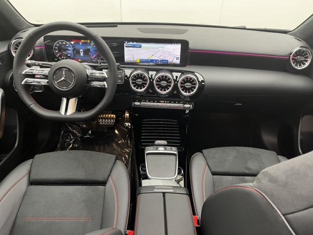 MERCEDES-BENZ Classe A 200 d AMG Line  Classe A 200 d AMG Line