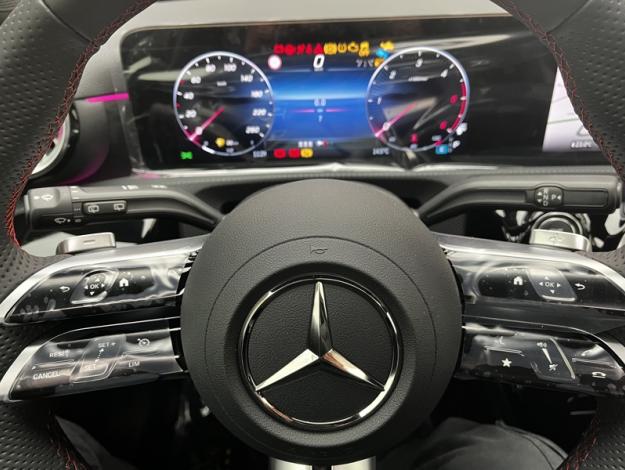 MERCEDES-BENZ Classe A 200 d AMG Line  Classe A 200 d AMG Line