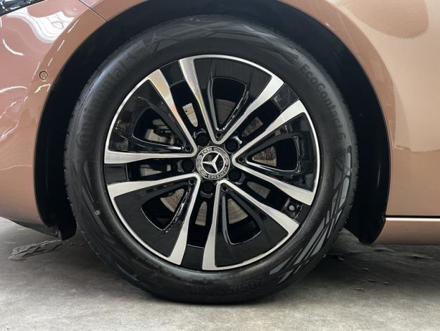 MERCEDES-BENZ Classe A 180 Progressive Line  