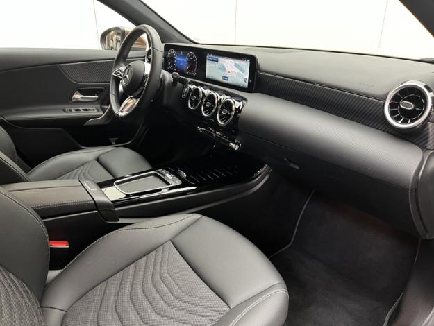 MERCEDES-BENZ Classe A 180 Progressive Line  