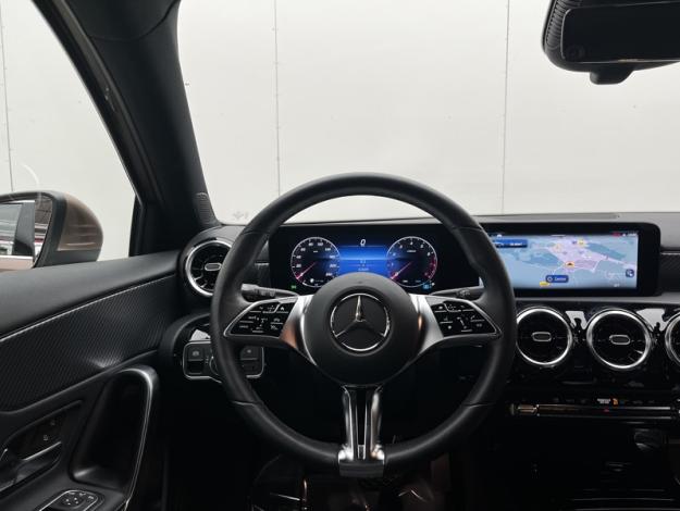 MERCEDES-BENZ Classe A 180 Progressive Line  