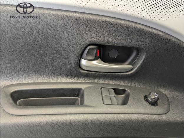 TOYOTA Aygo X 1.0 VVT-i 72 Dynamic  