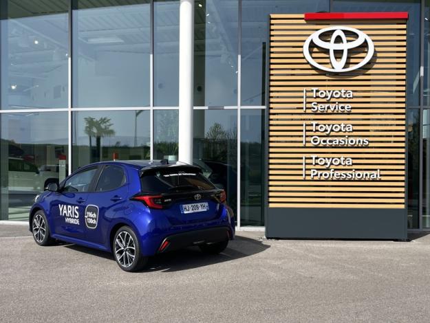 TOYOTA Yaris Hybride 116h Design  YARIS HYBRIDE 116H DESIGN MY26