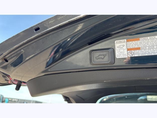 TOYOTA RAV4 2WD Dynamic Edition  