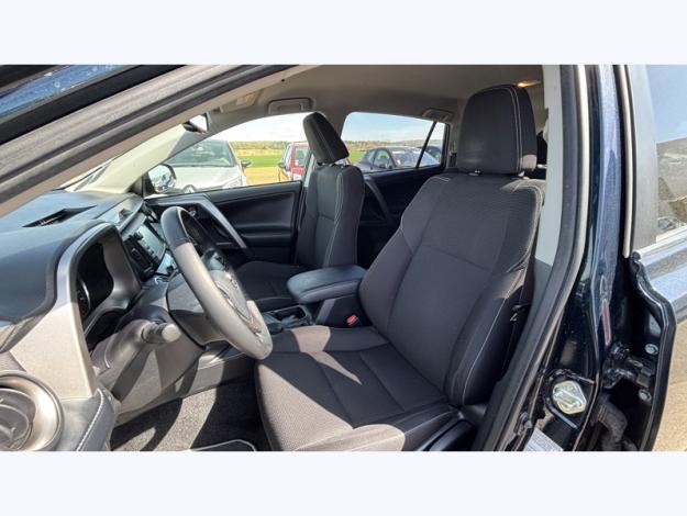 TOYOTA RAV4 2WD Dynamic Edition  