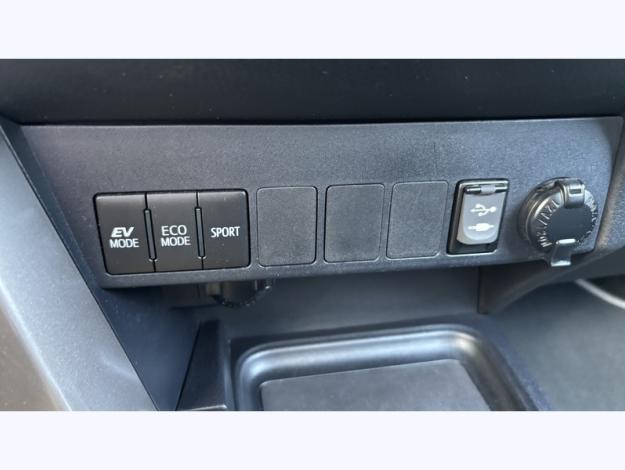 TOYOTA RAV4 2WD Dynamic Edition  