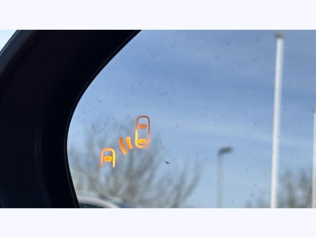 TOYOTA Yaris Cross 1.5 HYBRID 116H COLLECTION    