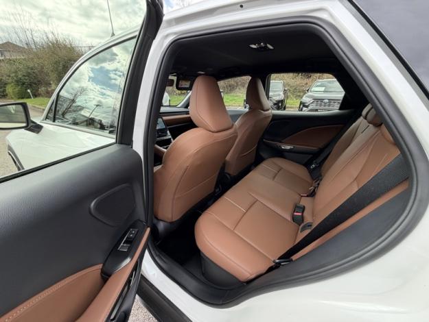 LEXUS LBX 1.5 136H 2WD Relax Pack Advanced  LBX HYBRIDE 2WD RELAX PKADVANCED MY26