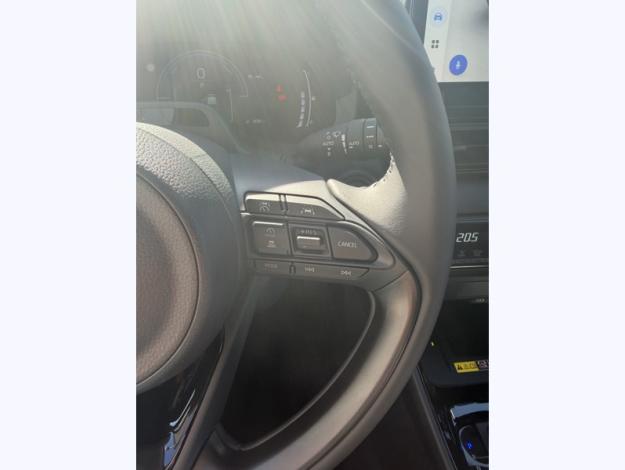 TOYOTA Yaris Hybride 116h Design  YARIS HYBRIDE 116H DESIGN VD MY26