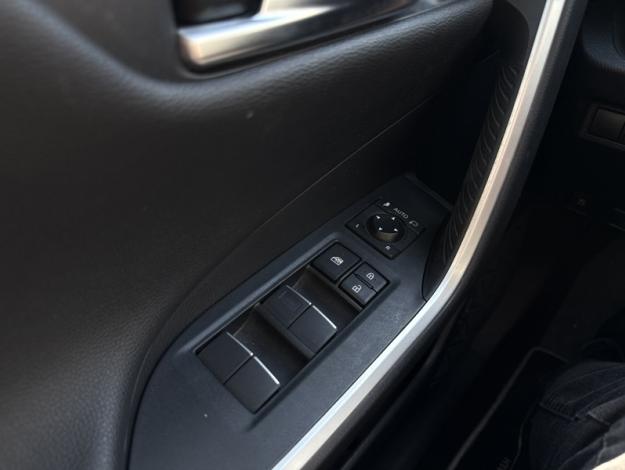 TOYOTA RAV4 Hybride 2WD Dynamic Business   