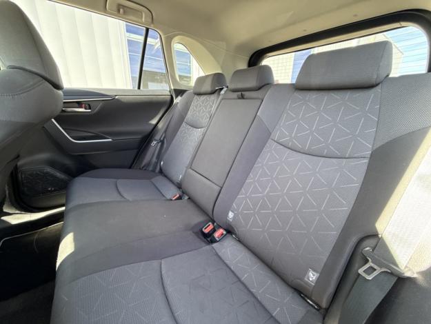 TOYOTA RAV4 Hybride 2WD Dynamic Business   