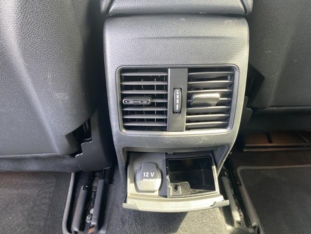 MERCEDES-BENZ GLA 180 d  