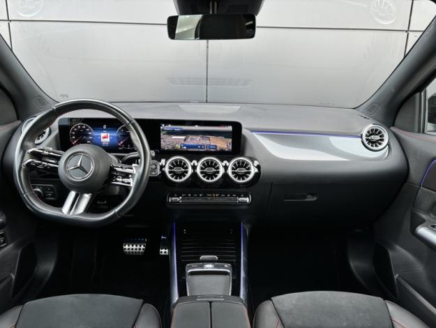 MERCEDES-BENZ GLA 200 d AMG Line  GLA 200 d AMG Line