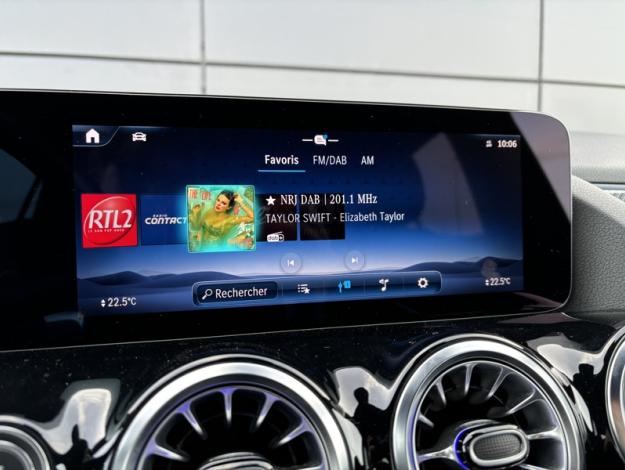 MERCEDES-BENZ GLA 200 d AMG Line  GLA 200 d AMG Line