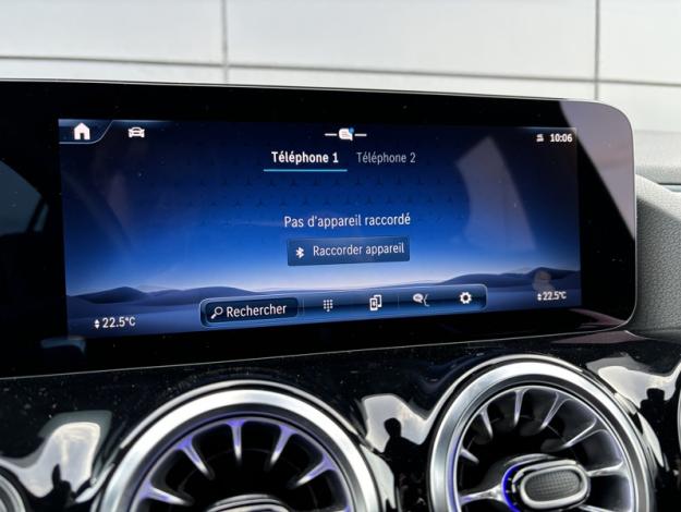 MERCEDES-BENZ GLA 200 d AMG Line  GLA 200 d AMG Line