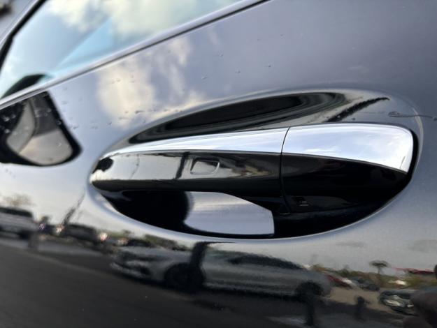 MERCEDES-BENZ GLA 200 d AMG Line  GLA 200 d AMG Line