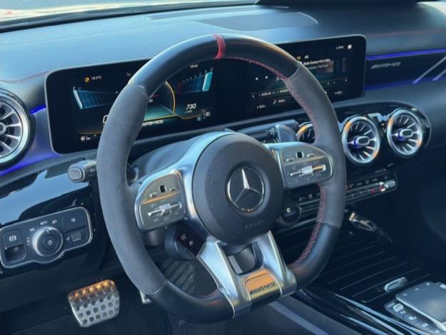 MERCEDES-BENZ CLA 45 AMG 4M Sièges Performance Toit Pano  