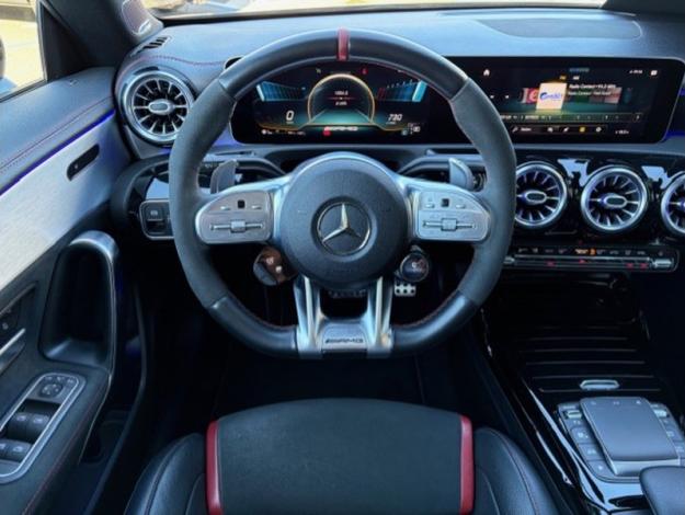 MERCEDES-BENZ CLA 45 AMG 4M Sièges Performance Toit Pano  