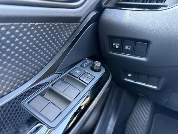 TOYOTA C-HR 1.8 Hybride 122 Design  