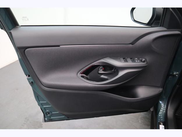 TOYOTA Yaris Cross 1.5 HYBRID 130H TRAIL AUTO   