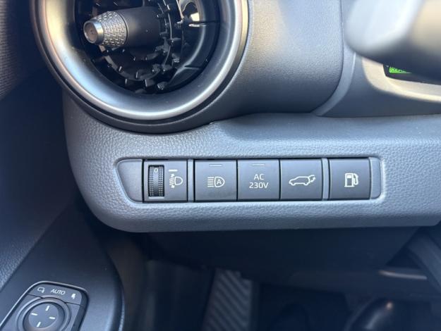 TOYOTA C-HR 2.0 PHEV 225 Graphic  C HR PHEV 225 GRAPHIC MY26