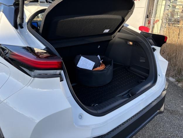 TOYOTA C-HR 2.0 PHEV 225 Graphic  C HR PHEV 225 GRAPHIC MY26