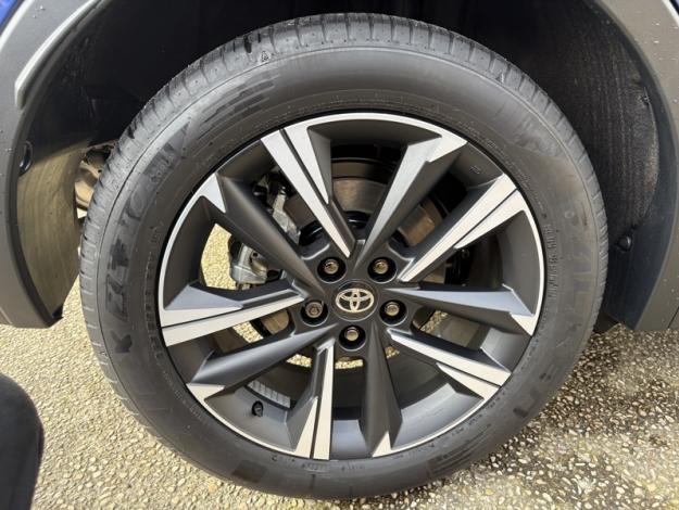 TOYOTA C-HR 2.0 PHEV 225 Graphic  C HR PHEV 225 GRAPHIC MY26