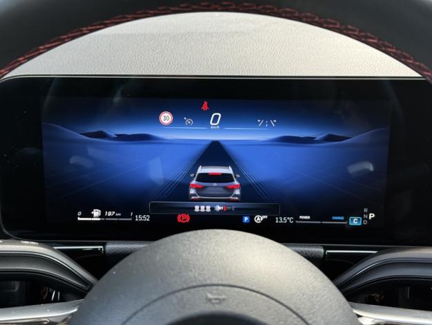 MERCEDES-BENZ GLA 180 AMG Line  GLA 180 AMG Line