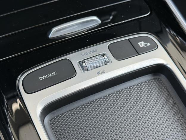 MERCEDES-BENZ GLA 180 AMG Line  GLA 180 AMG Line