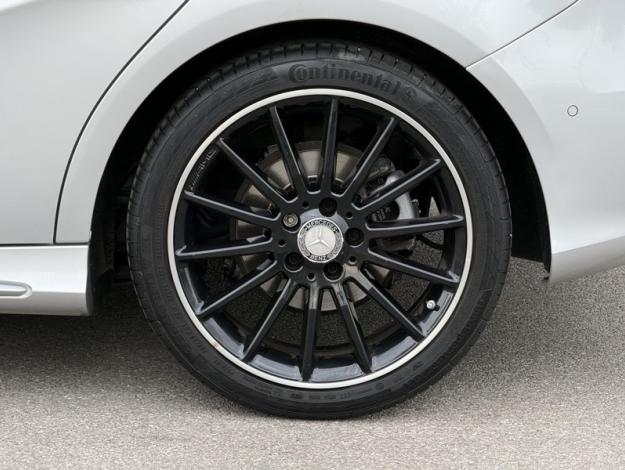 MERCEDES-BENZ Classe B B 180 d Fascination  