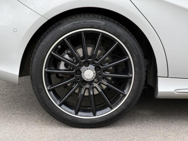 MERCEDES-BENZ Classe B B 180 d Fascination  