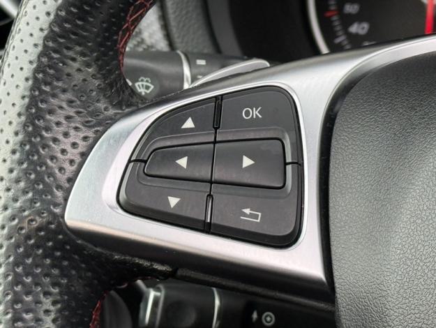 MERCEDES-BENZ Classe B B 180 d Fascination  