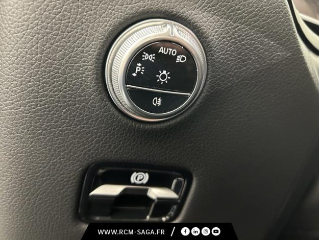 MERCEDES-BENZ GLC Coupé GLC 300 e Hybrid EQ 4MATIC Coupé AMG Line  