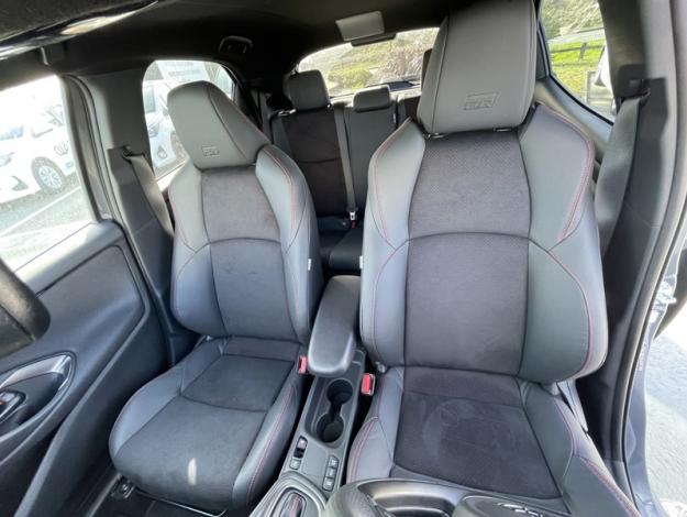 TOYOTA Yaris Hybride 130h GR SPORT  