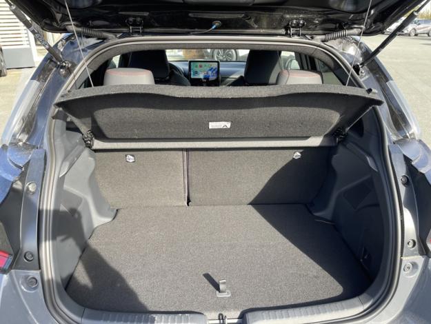 TOYOTA Yaris Hybride 130h GR SPORT  