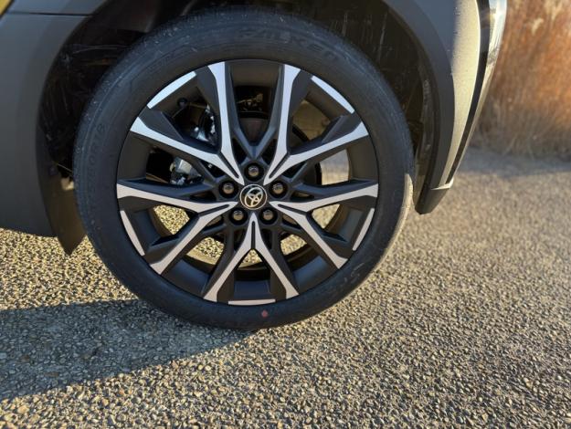 TOYOTA Aygo X Hybride 116h GR Sport  AYGO X 116H GR SPORT JBL