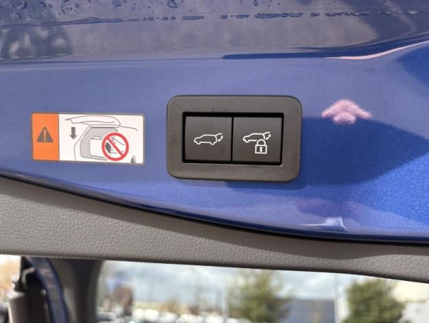 TOYOTA C-HR 1.8 Hybride 140 Graphic  C HR HYBRID140 GRAPHIC MY26