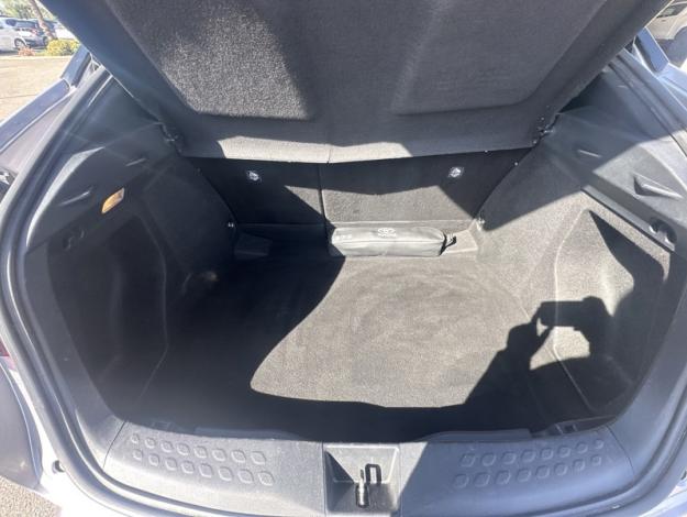 TOYOTA C-HR 122h Dynamic Business  