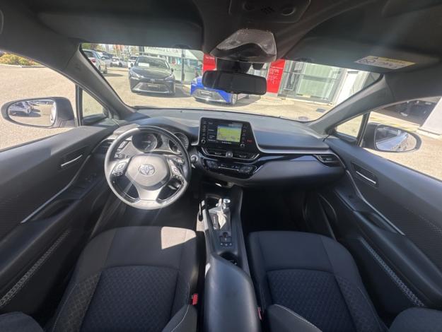 TOYOTA C-HR 122h Dynamic Business  