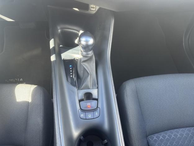 TOYOTA C-HR 122h Dynamic Business  