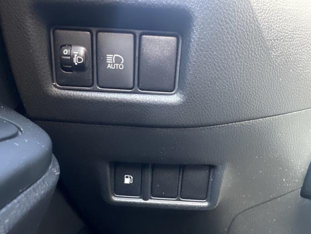 TOYOTA C-HR 122h Dynamic Business  