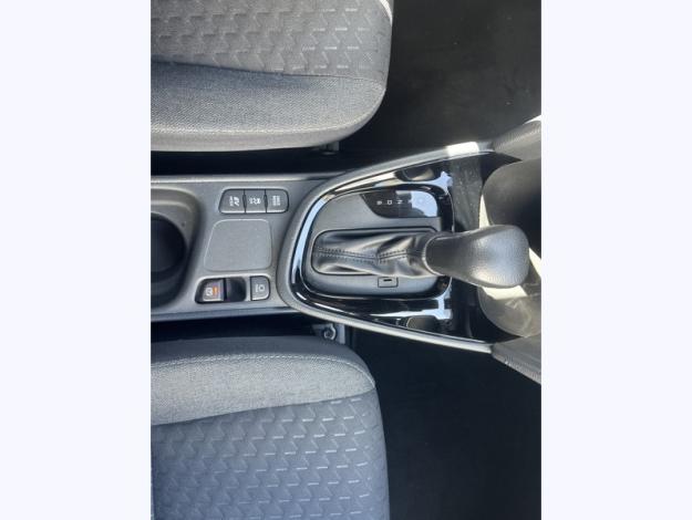 TOYOTA Yaris Cross 130h design   