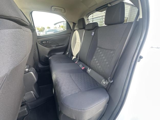TOYOTA Yaris 116h Design  
