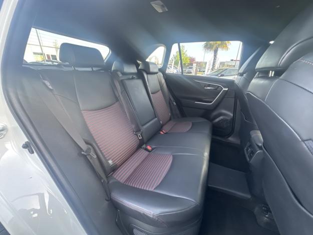 TOYOTA RAV4 PHEV Hybrid PHEV AWD Design Business   