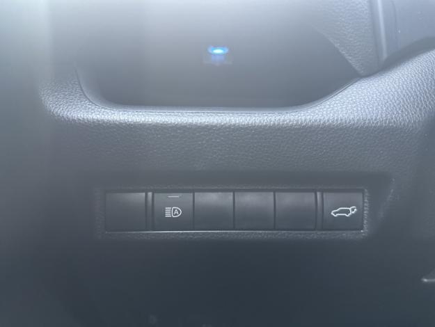 TOYOTA RAV4 PHEV Hybrid PHEV AWD Design Business   