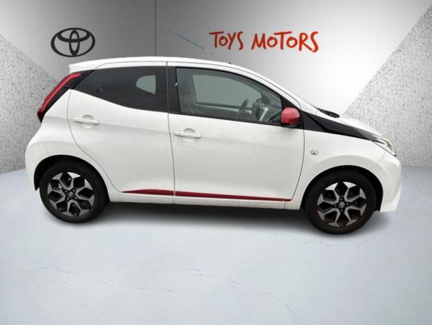 TOYOTA Aygo 1.0 VVT-i x-play  